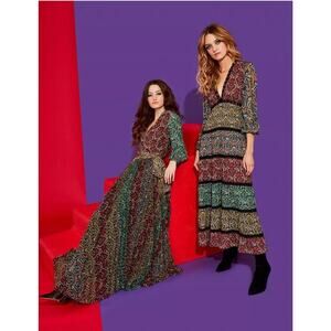 $695 Alice + Olivia Karolina Crest Tile Paneled Maxi Dress Sz 8 Resort Cocktail